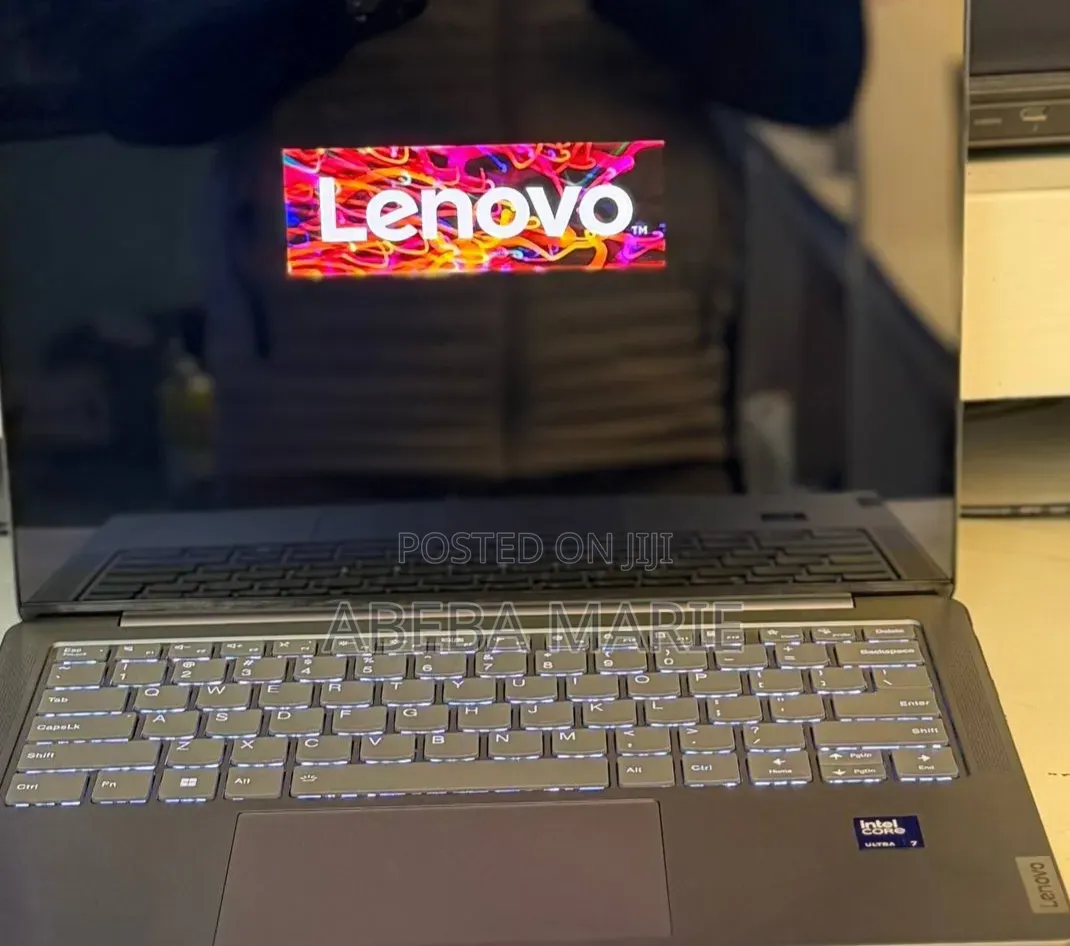 New Laptop Lenovo Yoga 9i 32GB Intel Core Ultra 7 SSD 512GB