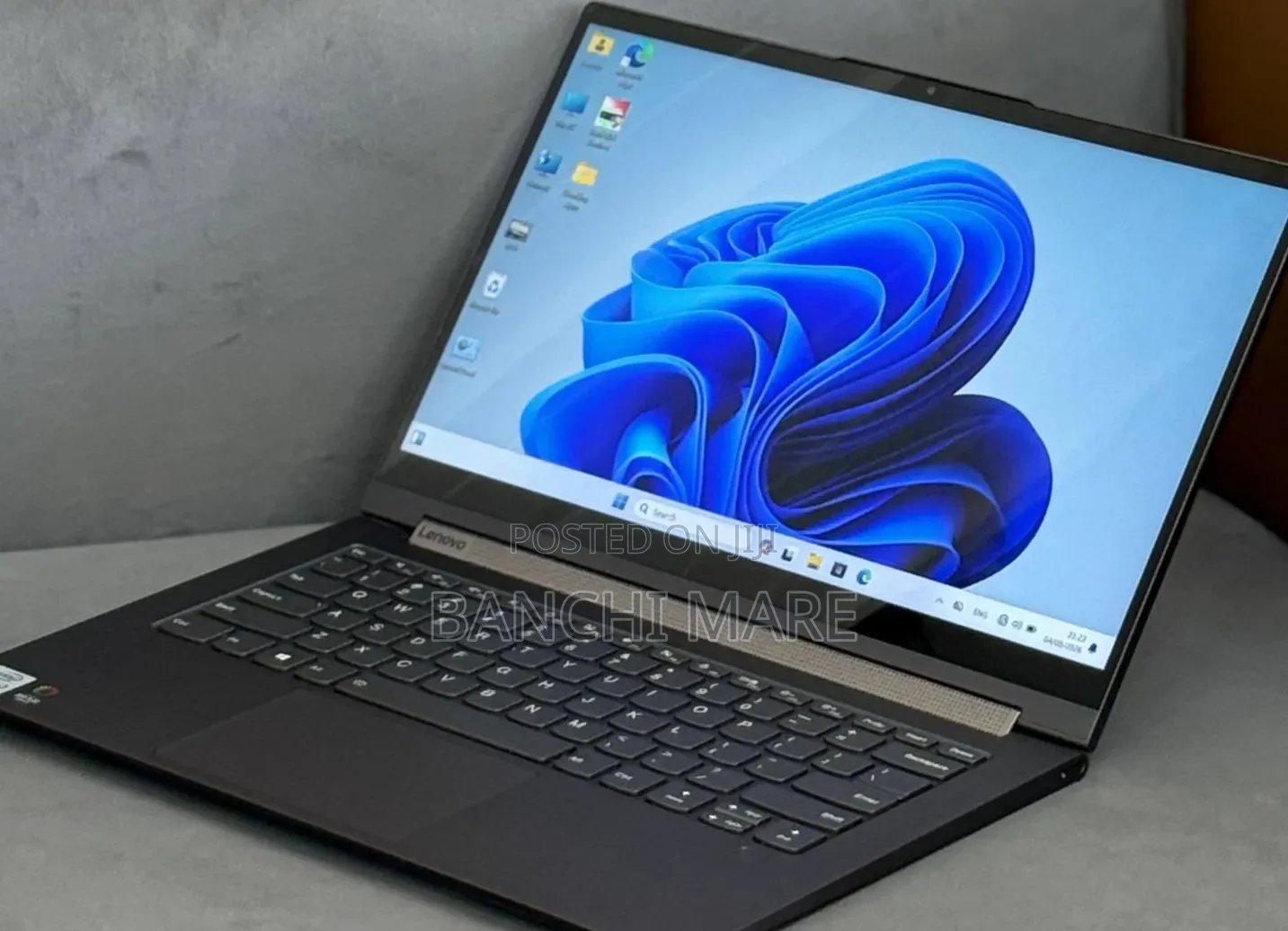 New Laptop Lenovo Yoga C930 12GB Intel Core i7 SSD 512GB
