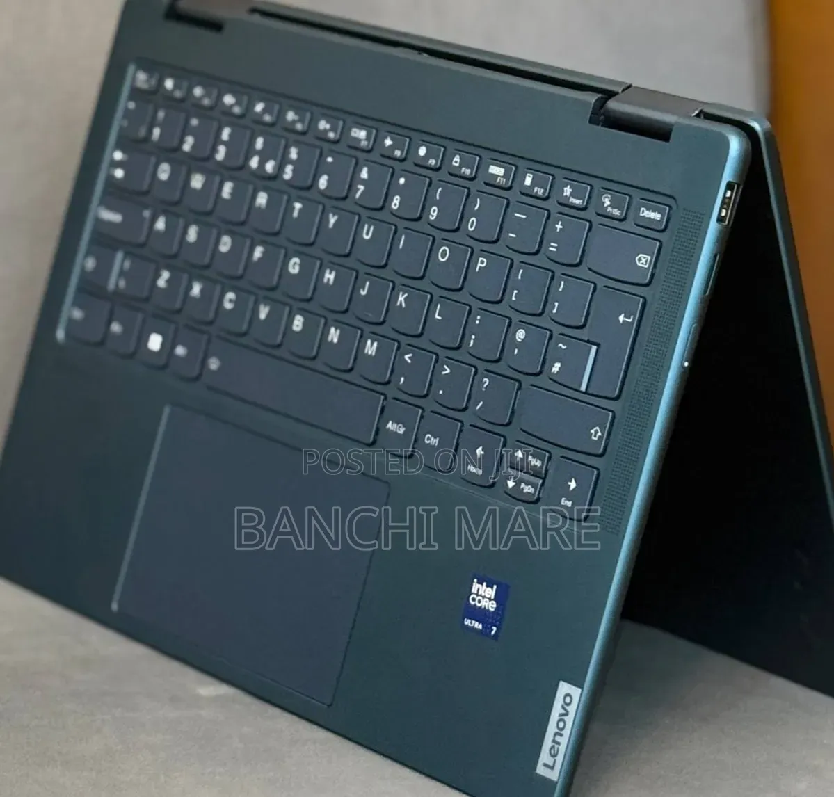 New Laptop Lenovo Yoga 7i 16GB Intel Core Ultra 7 SSD 512GB