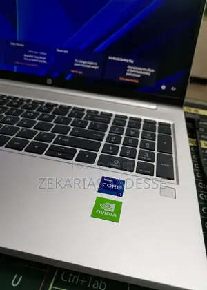 New Laptop HP ProBook 440 16GB Intel Core i5 SSD 1T