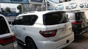 New Nissan Patrol 2023 Silver