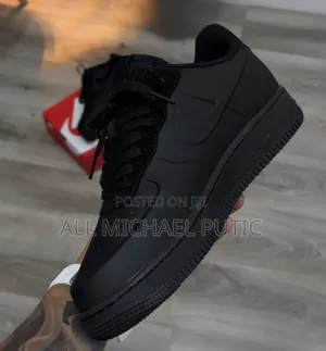Nike Airforce 1 '07 Foamposite 'Triple Black' Shoes