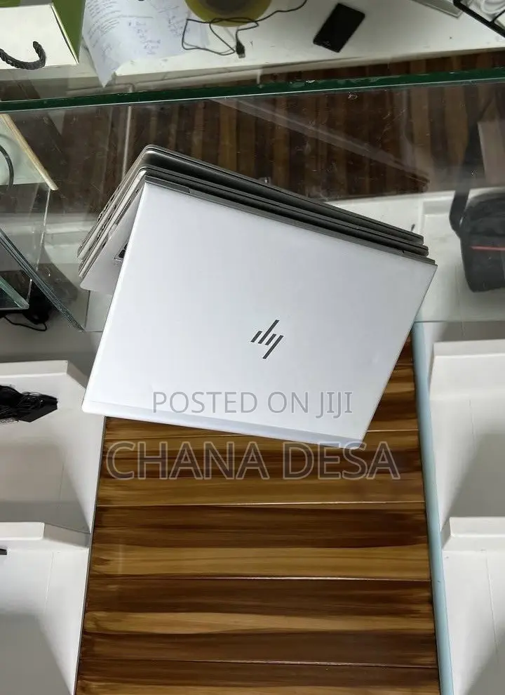 New Laptop HP EliteBook 840 G5 8GB Intel Core i5 SSD 512GB