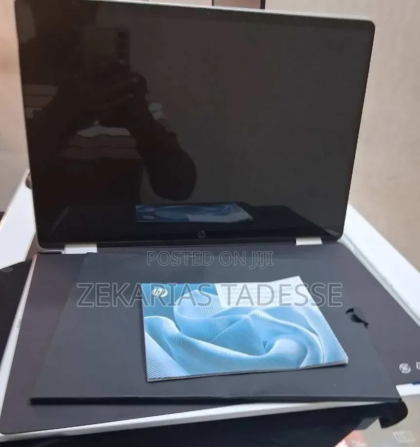 New Laptop HP OmniBook 5 Flip 14-fp0023dx 16GB Intel Core 7 SSD 512GB