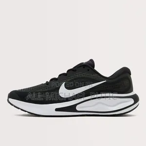 Nike Running Shoes High Comfort
