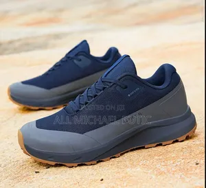 Goupu High Comfort Shoes