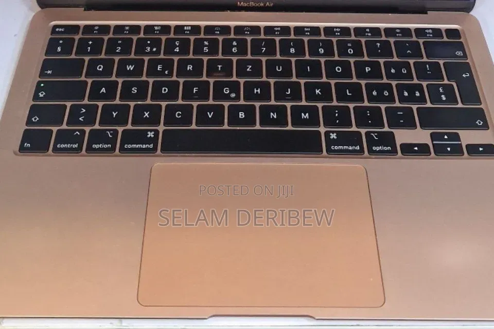New Laptop Apple MacBook Air 2020 8GB Apple M1 SSD 256GB