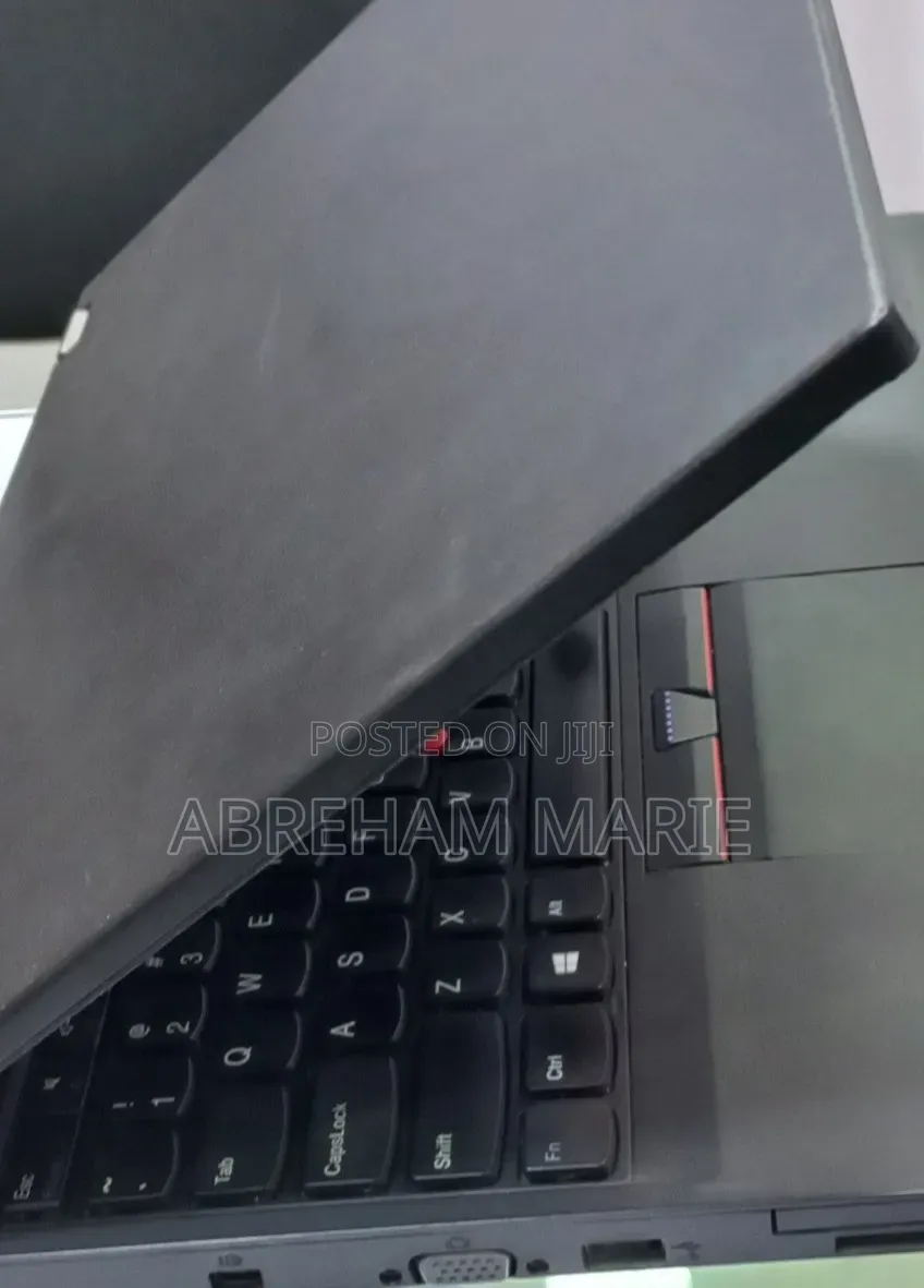 New Laptop Lenovo ThinkPad L570 4GB Intel Core i7 SSD 256GB