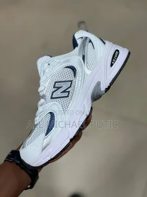 New Balance Full White Shoes