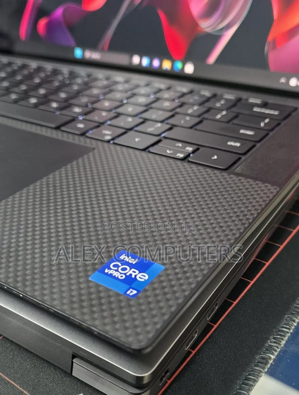 New Laptop Dell Precision 5560 16GB Intel SSD 512GB