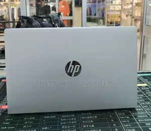 New Laptop HP ProBook 450 G8 16GB Intel Core i7 SSD 512GB