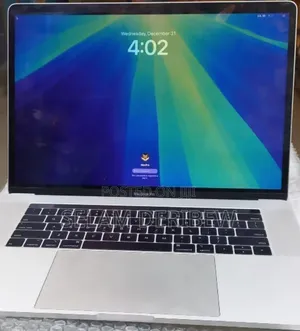 New Laptop Apple MacBook Pro 2019 16GB Apple M1 Pro SSD 256GB