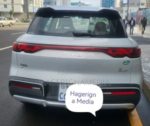 BYD Yuan Up 2025 Ivory