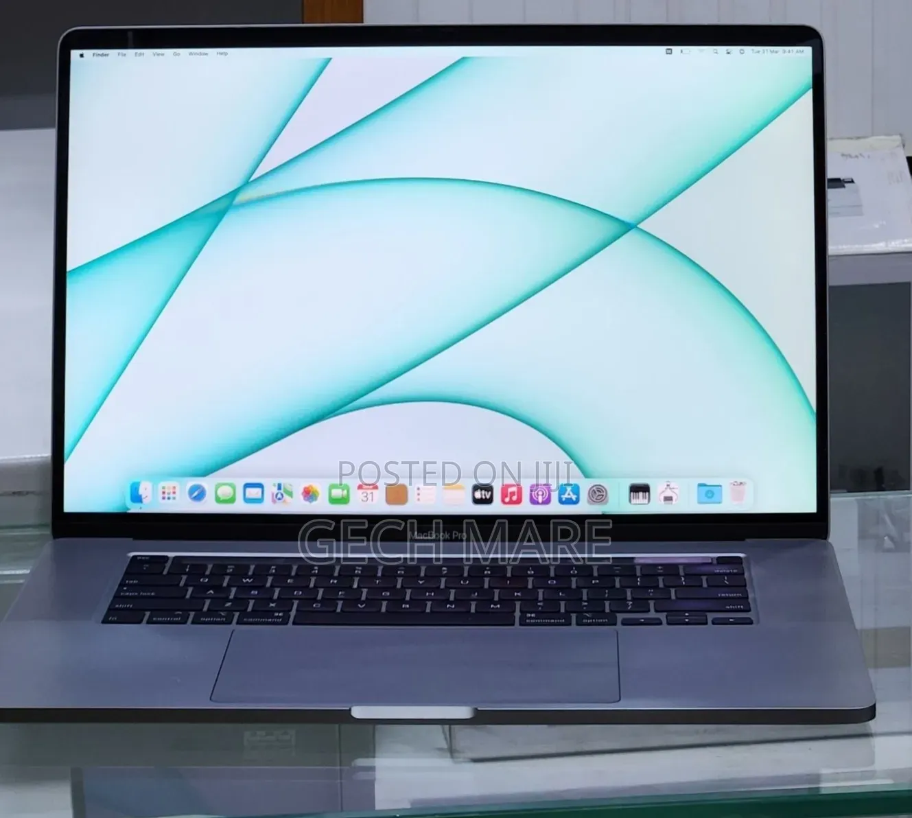 New Laptop Apple MacBook Pro 2019 64GB Intel Core i9 SSD 512GB