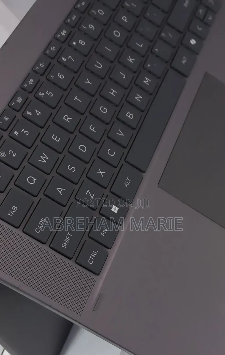 New Laptop HP Envy K101tx 16GB Intel Core Ultra 7 SSD 512GB