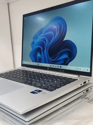 New Laptop HP EliteBook 840 G9 16GB Intel Core i5 SSD 512GB