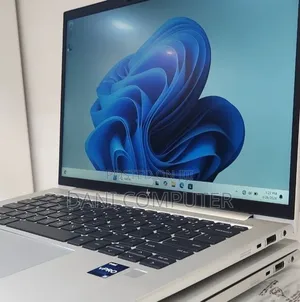 New Laptop HP EliteBook 840 G9 16GB Intel Core i5 SSD 512GB