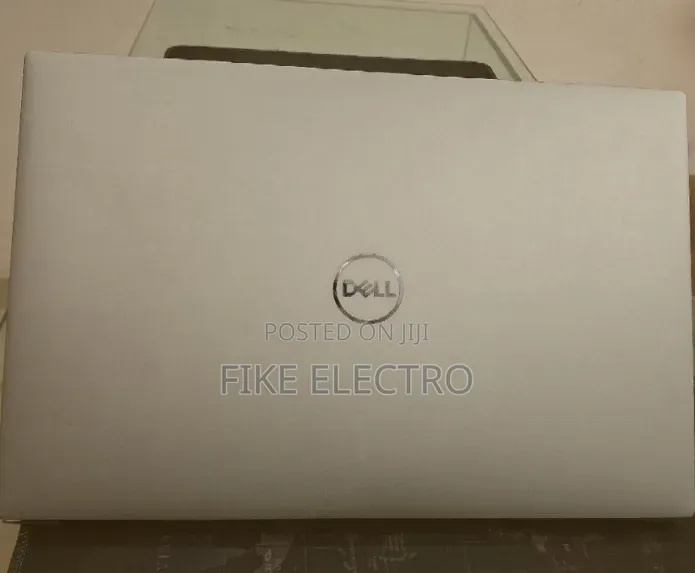 New Laptop Dell Precision 5550 16GB Intel Core i7 SSD 512GB