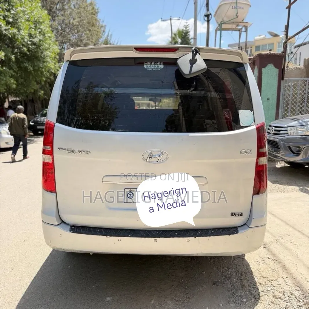 Hyundai Starex 2008 Silver