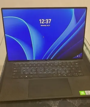 New Laptop Dell Precision 5550 16GB Intel Core i7 SSD 512GB