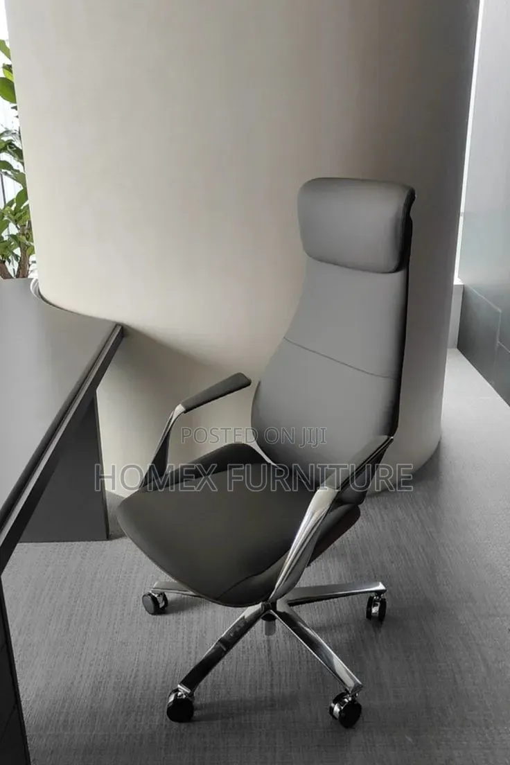 Swivel Leather Office Chair – የሚሽከረከር