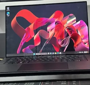 New Laptop Dell Precision 5560 16GB Intel Core i7 SSD 512GB