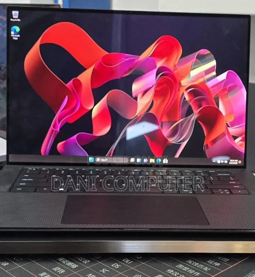 New Laptop Dell Precision 5560 16GB Intel Core i7 SSD 512GB