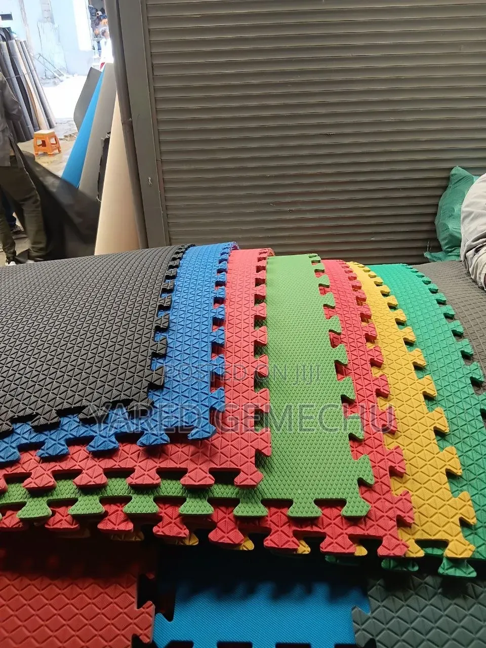 Mat(ማት) የወለል ምንጣፍ