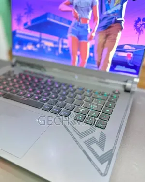 New Laptop Asus ROG Strix G15 16GB Intel Core i9 SSD 1T