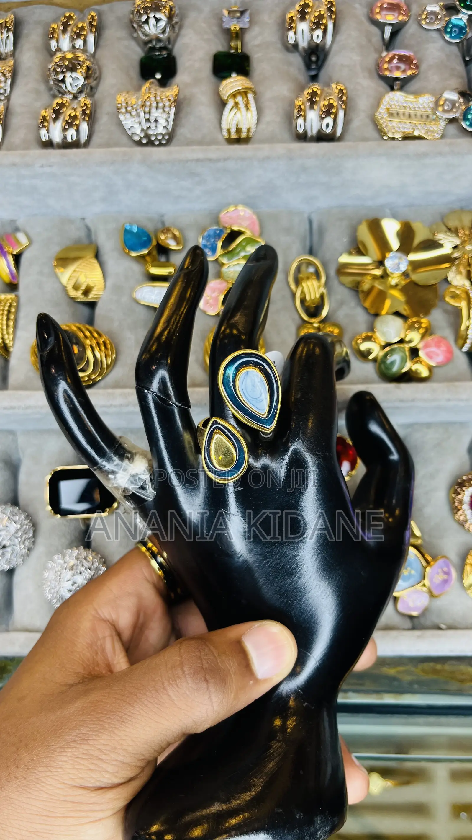Elegant Rings
