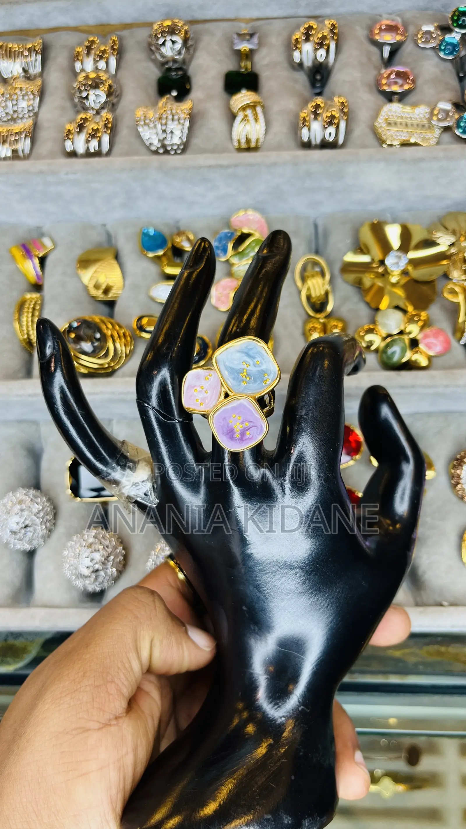 Elegant Rings