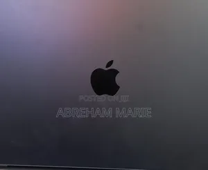 New Laptop Apple MacBook Pro 2025 M5 16GB Intel Core i7 SSD 512GB