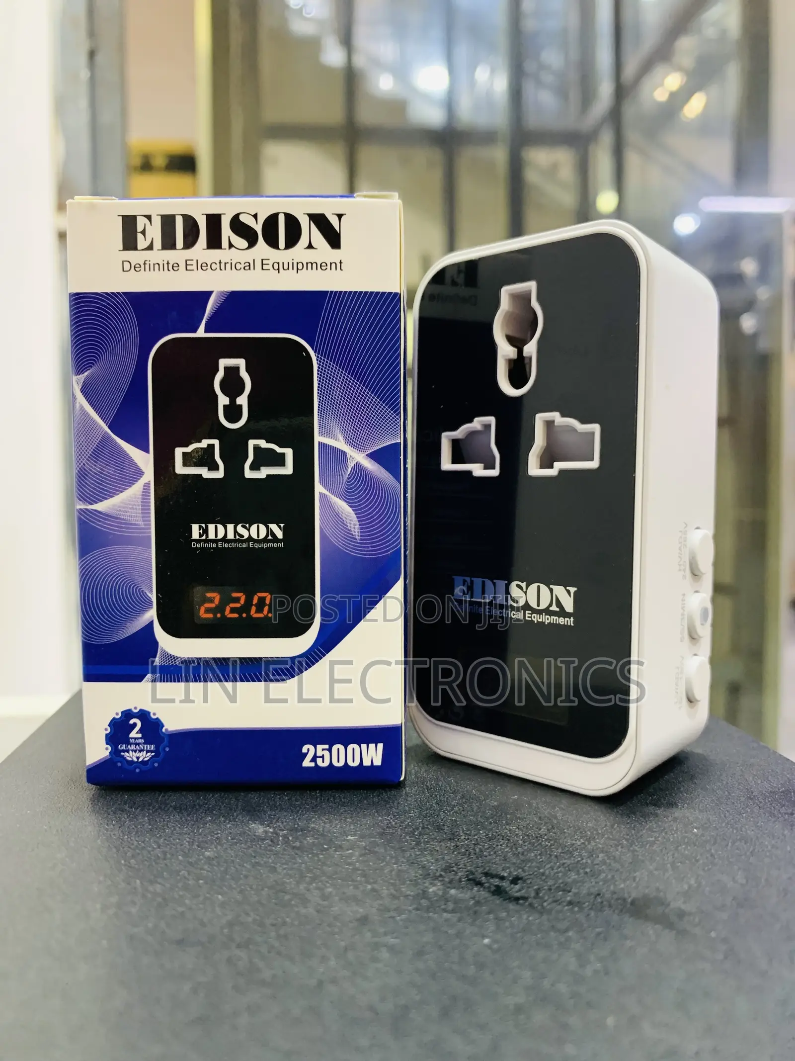 Edison TB-021 13A Automatic Voltage Protector