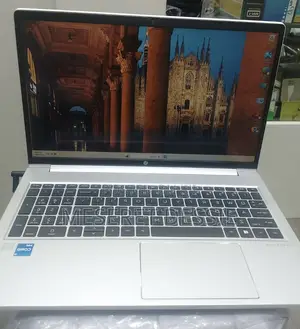 New Laptop HP ProBook 450 G8 16GB Intel Core i5 SSD 512GB