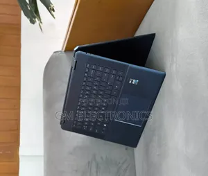 New Laptop HP Spectra 13 16GB Intel Core i7 SSD 512GB