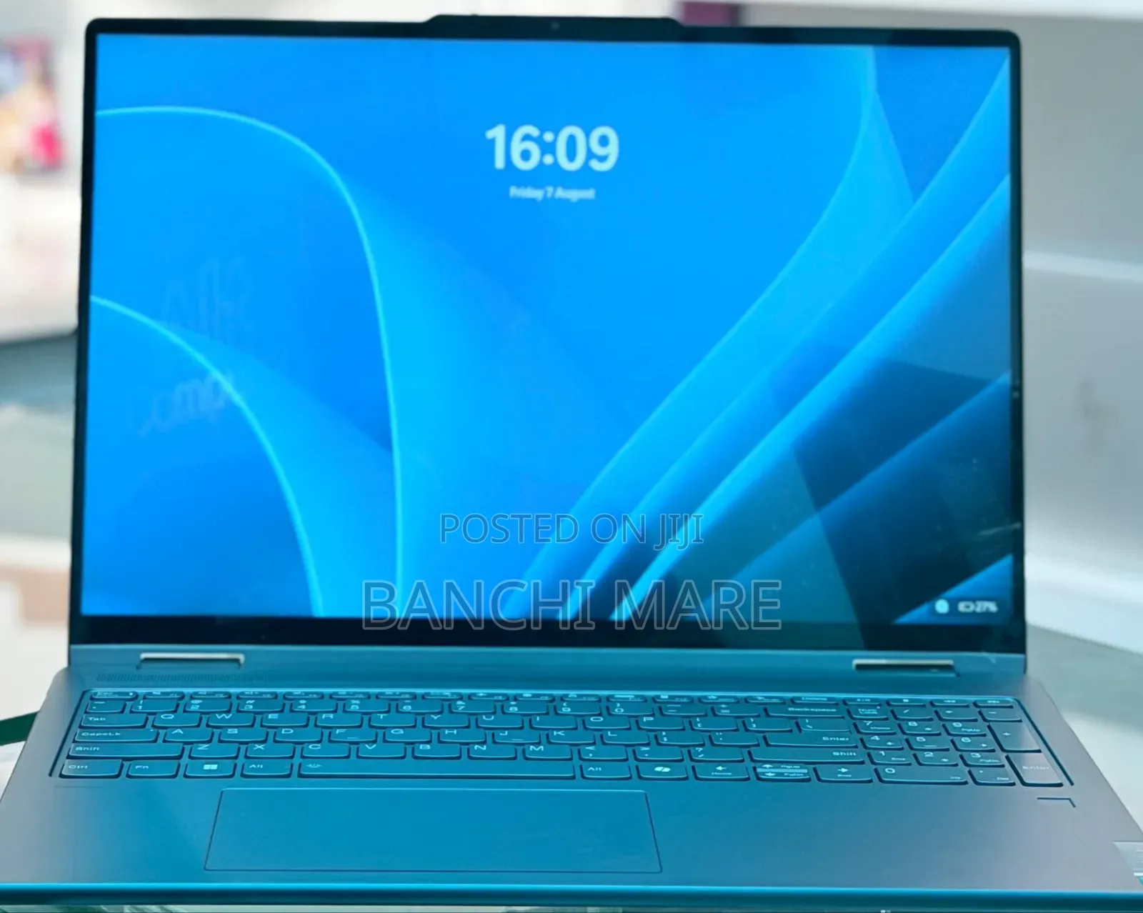 New Laptop Lenovo Yoga 7i 16GB Intel Core Ultra 7 SSD 512GB