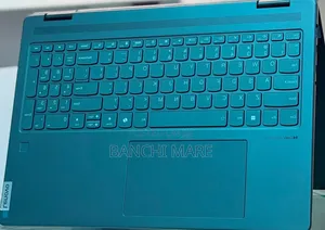 New Laptop Lenovo Yoga 7i 16GB Intel Core Ultra 7 SSD 512GB