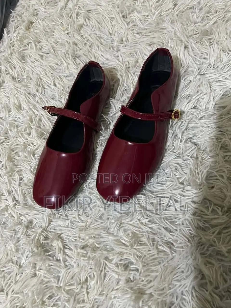 የሴቶች ጫማ በቅናሽ 750