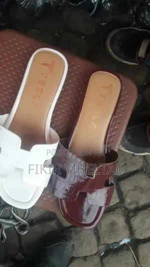 የሴቶች ጫማ በቅናሽ 750