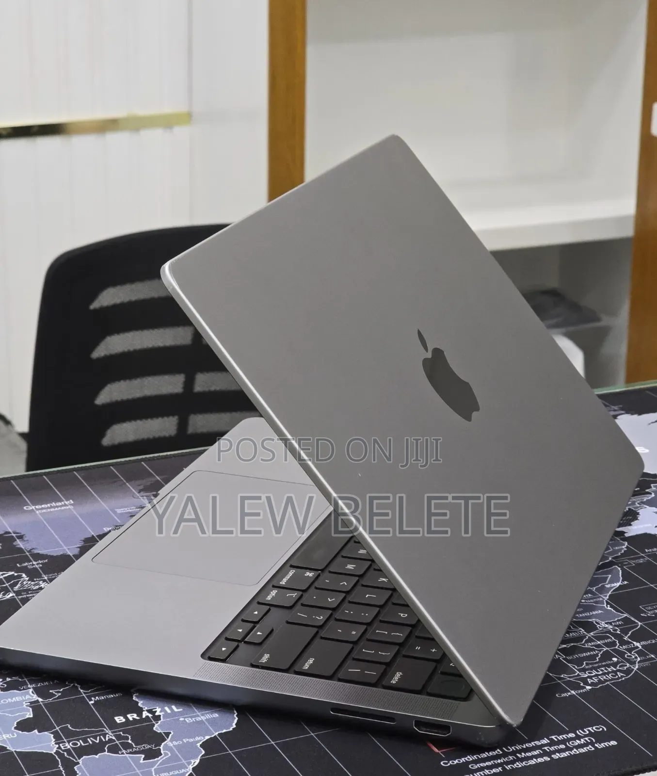 New Laptop Apple MacBook Pro 2023 M3 8GB Apple M3 Pro SSD 512GB