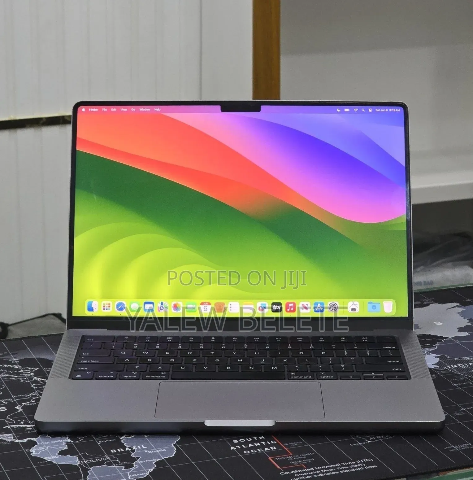 New Laptop Apple MacBook Pro 2023 M3 8GB Apple M3 Pro SSD 512GB