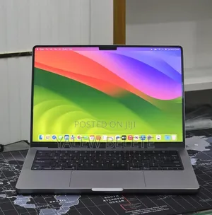New Laptop Apple MacBook Pro 2023 M3 8GB Apple M3 Pro SSD 512GB