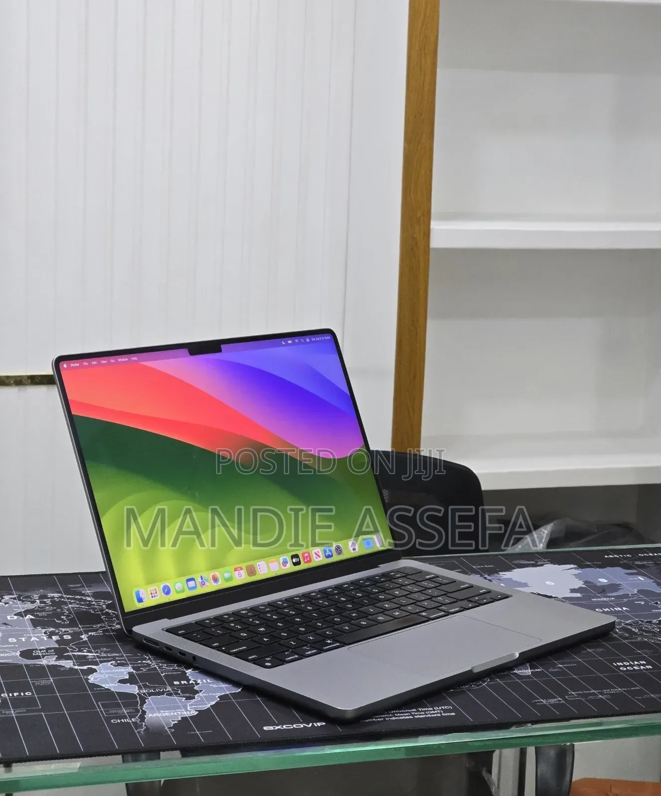 New Laptop Apple MacBook Pro 2023 M3 8GB Apple M3 SSD 512GB