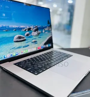 New Laptop Apple MacBook Pro 2021 M1 16GB Apple M1 SSD 512GB