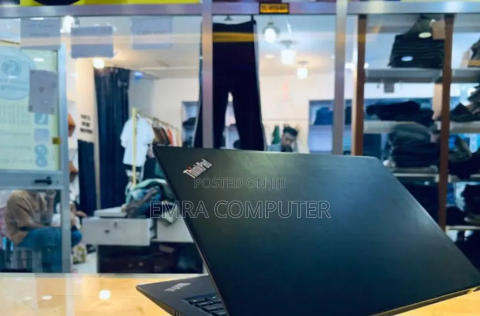 New Laptop Lenovo ThinkPad T490s 16GB Intel Core i5 SSD 512GB