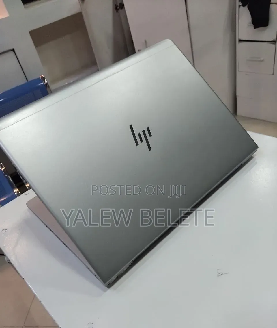 New Laptop HP EliteBook 830 G5 8GB Intel Core i5 SSD 512GB