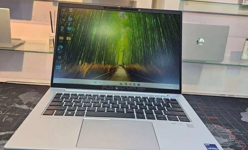 New Laptop HP EliteBook 840 G10 16GB Intel Core i7 SSD 512GB
