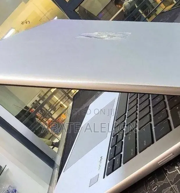 New Laptop HP EliteBook 840 G10 16GB Intel Core i7 SSD 512GB