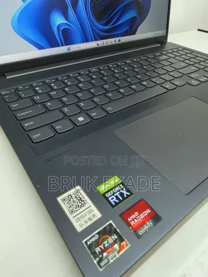 New Laptop Lenovo IdeaPad Flex 15 16GB AMD Ryzen 7 SSD 512GB