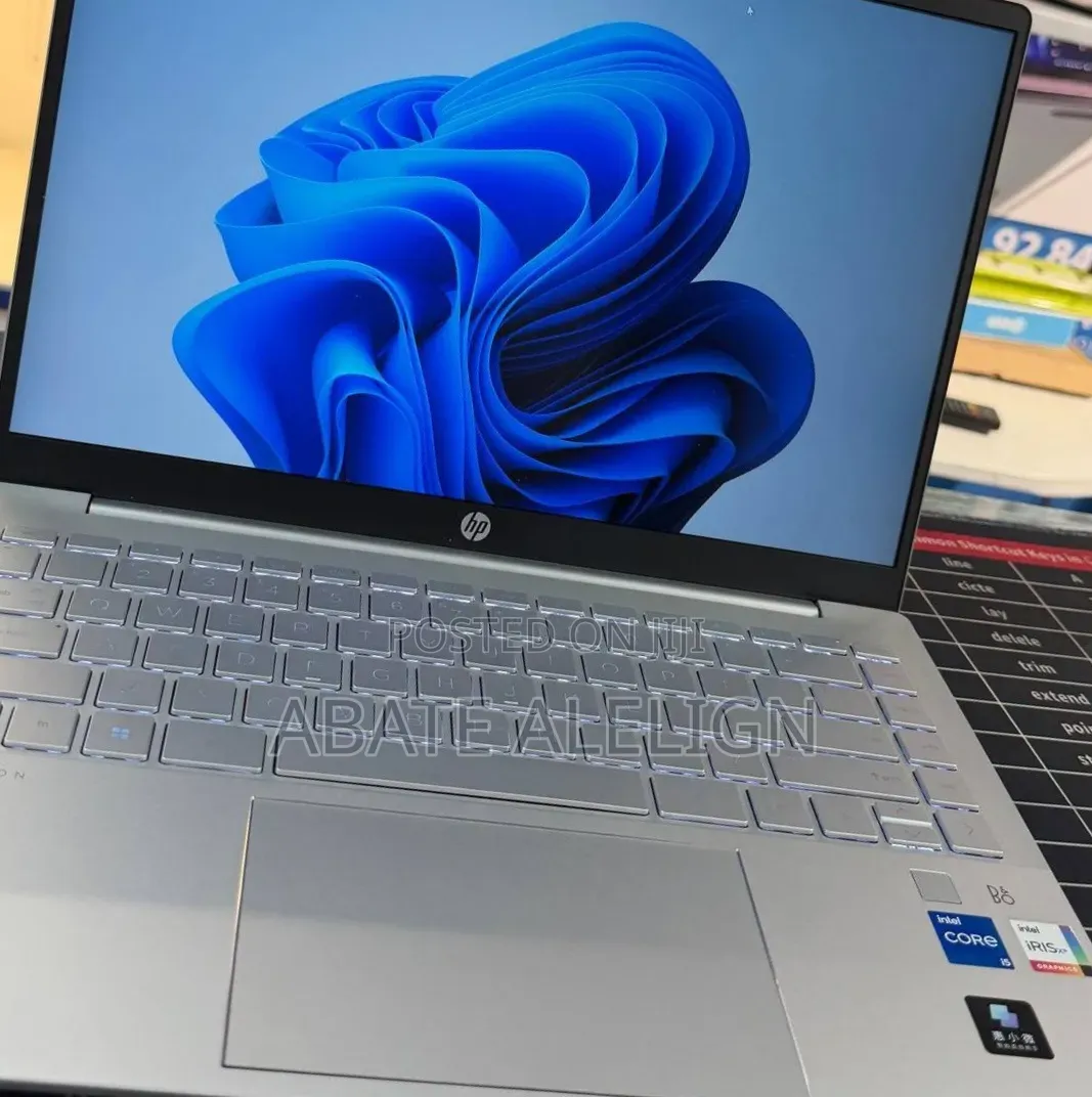 New Laptop HP Pavilion 14 16GB Intel Core i5 SSD 512GB